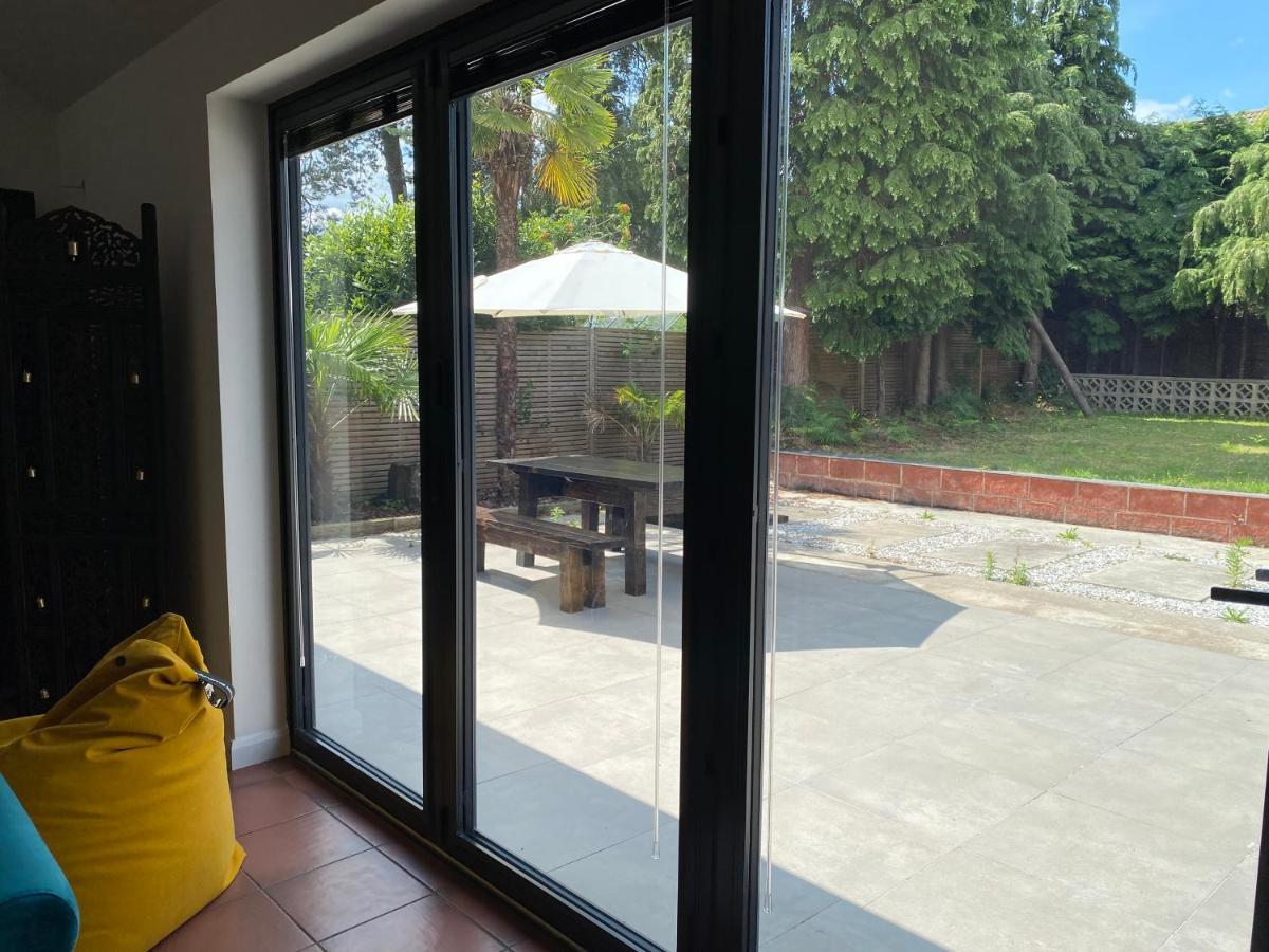 5 Bedroom Bungalow Ascot Racecourse Экстерьер фото