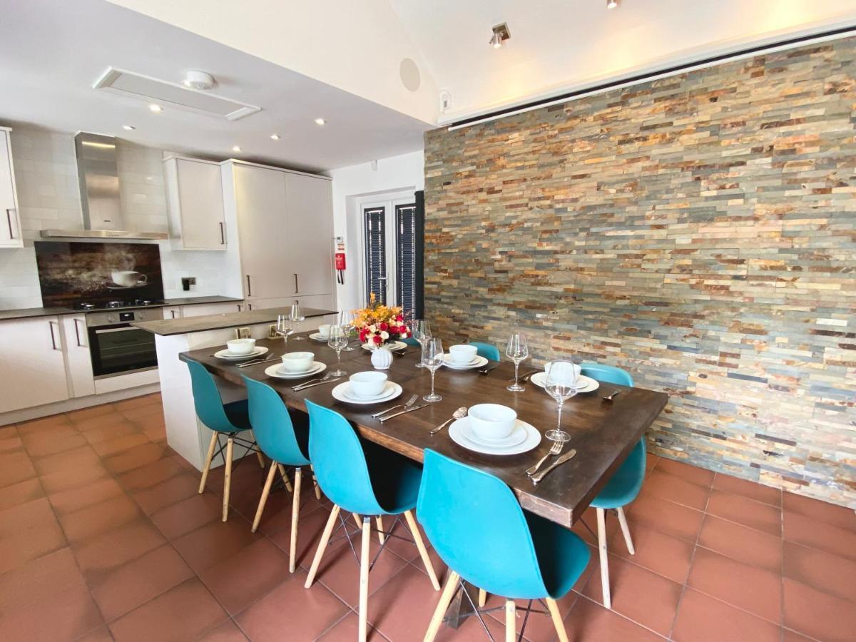 5 Bedroom Bungalow Ascot Racecourse Экстерьер фото